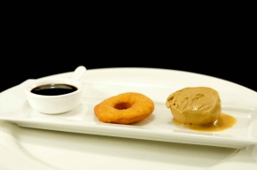 nagerecht - Picarones met pompoenijs