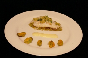 tussengerecht - Tarbot met gestoofde zuurkool en Zeeuwse mosselen