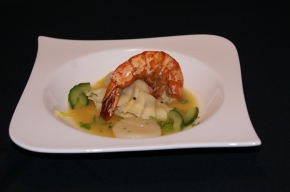 tussengerecht - Jus de nage met coquilles en gambas