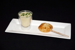 soep - Veloute van pastinaak met lolly van eend