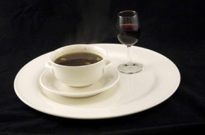 soep - Heldere bouillon van gerookte duif