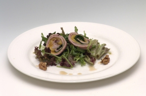 tussengerecht - Salade van opgerolde gerookte eendenborst