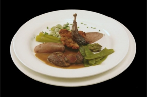 hoofdgerecht - Duif met kalfszwezerik en groene groenten