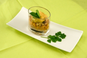 amuse - Tomatencouscous met Hollandse garnalen en currymayonaise