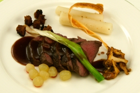 hoofdgerecht - Hertenkalf met schorseneren