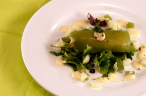 amuse - Canneloni van komkommer met forelmousse