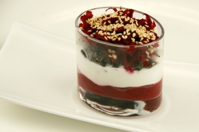 amuse - Bietencrème met geitenkaas en olijven