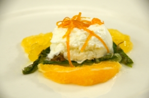 nagerecht - Yoghurtijs met groene asperges en sinaasappel