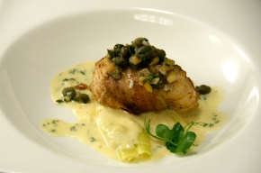 tussengerecht - Zeeduivel met ansjovis en prei