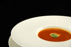 soep - Pittige tomatensoep met paprikaroom