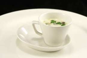 amuse - Topinamboersoep met paddenstoelen